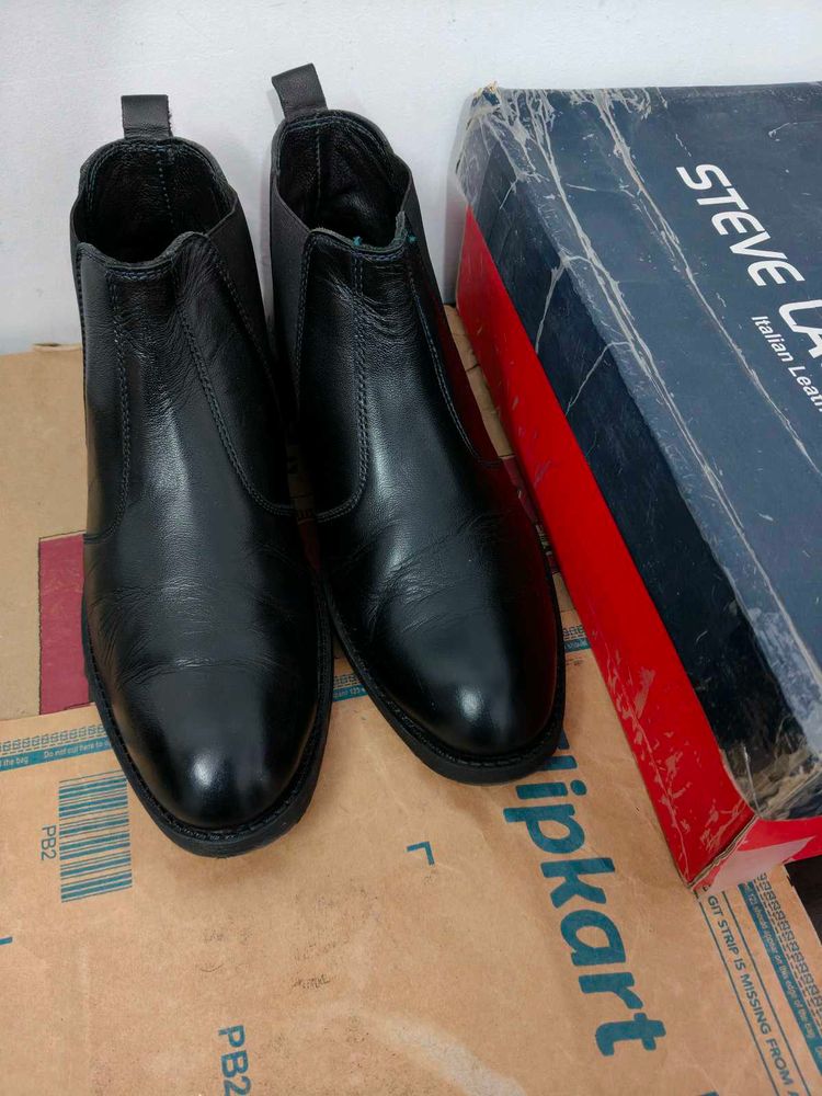 Offer🔥Steve lauren Chelsea boots