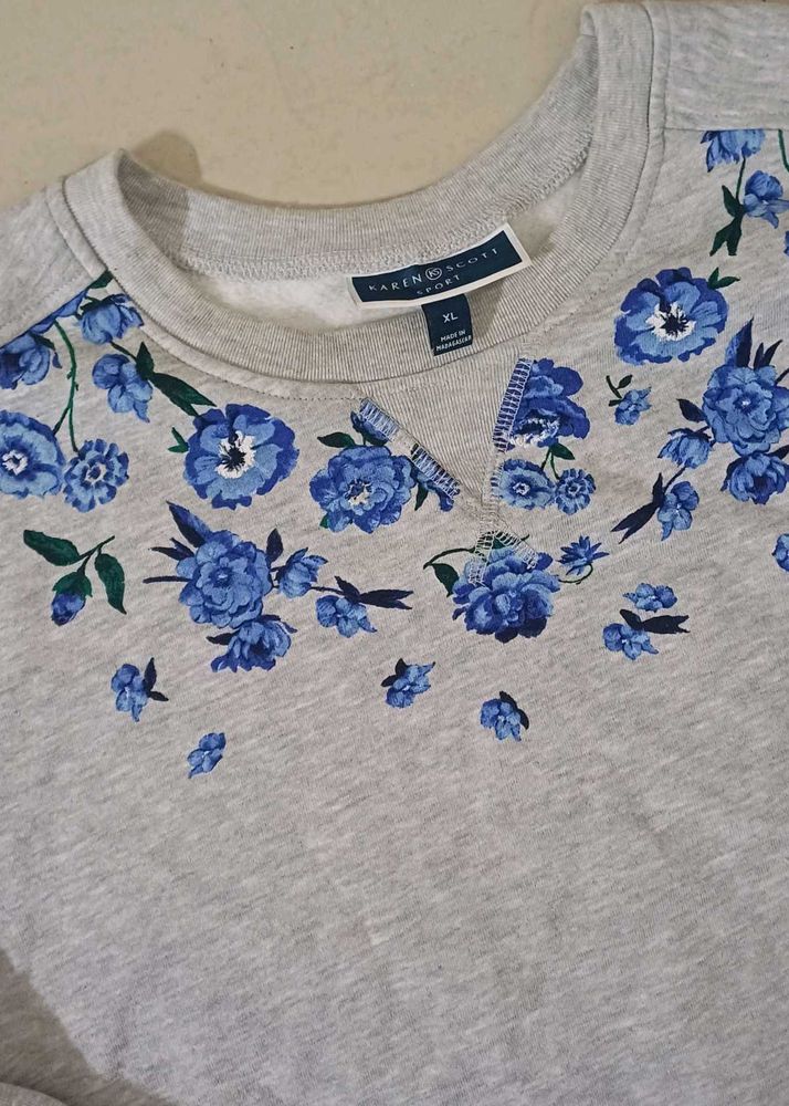 Macy&#39;s Karen scott blue Floral print sweatshirt