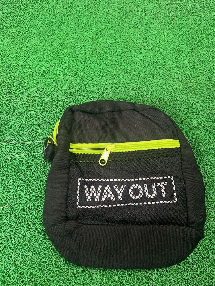 WAYOUT Pouch