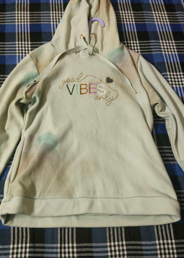 it is a hoodie for females