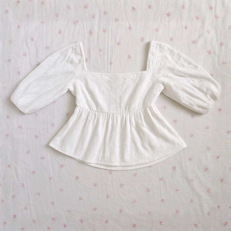 White Puff Sleeve Korean Top