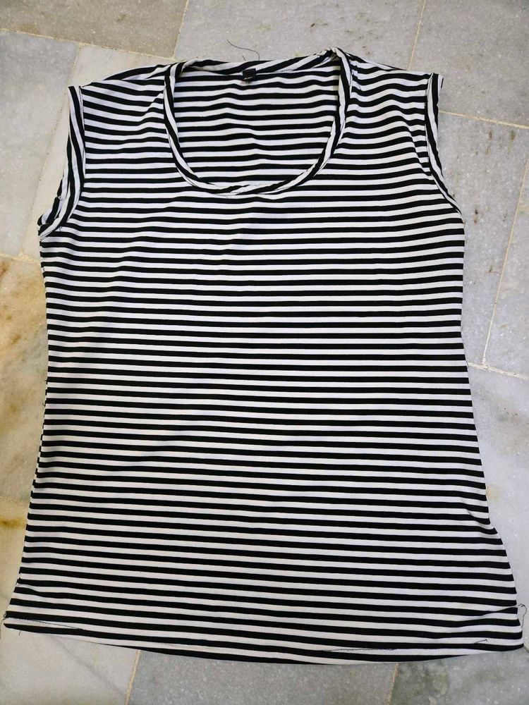 Striped Sleeveless Top