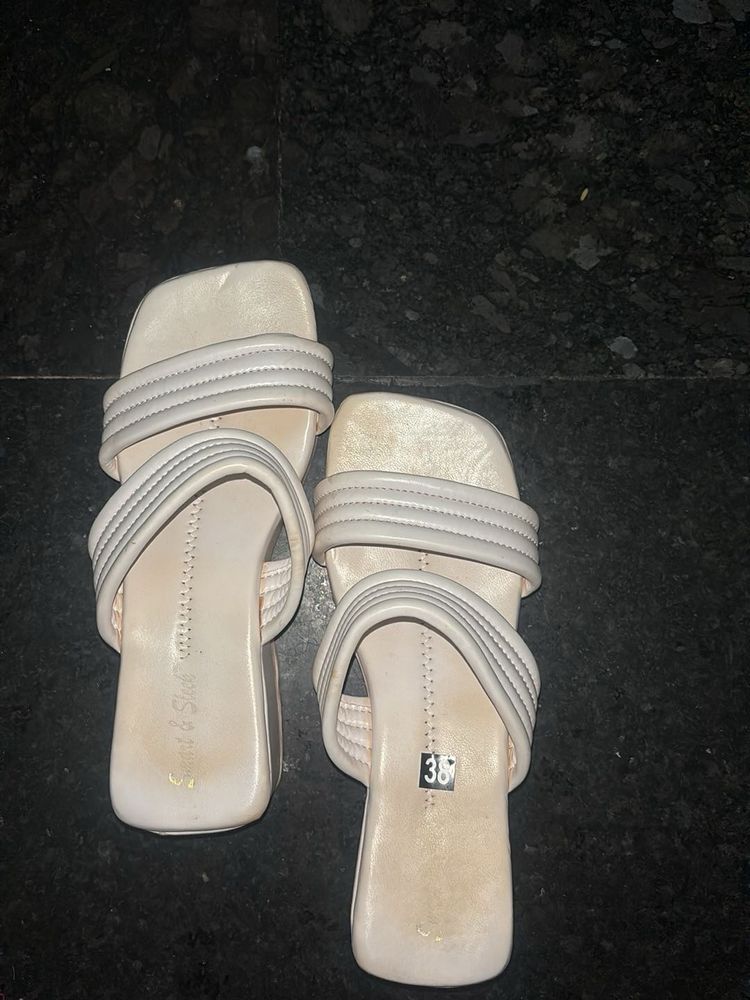 Square Toe Strap Beach Slides - Size 38