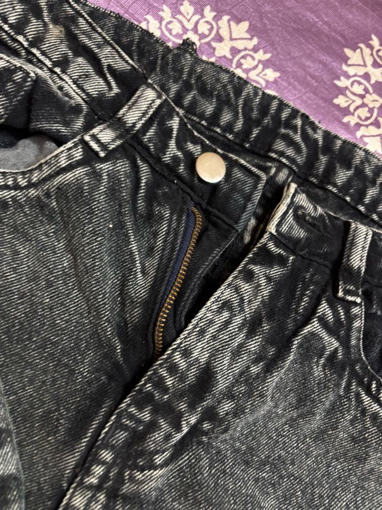 Black Washed High Waist Jeans – Size 26