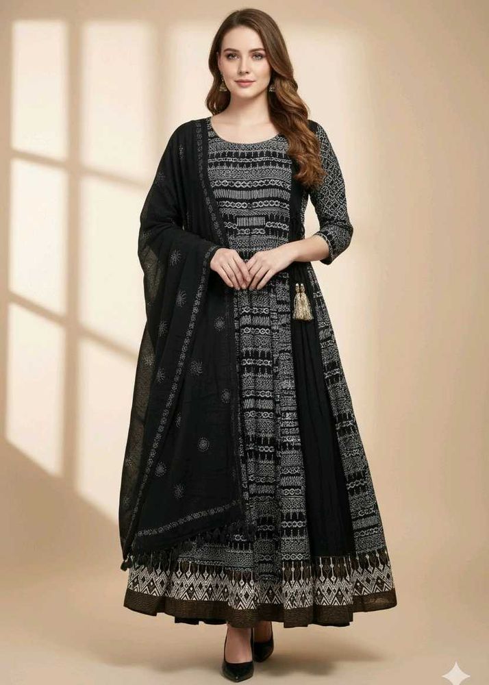 Elegant Black Printed Kurta Set