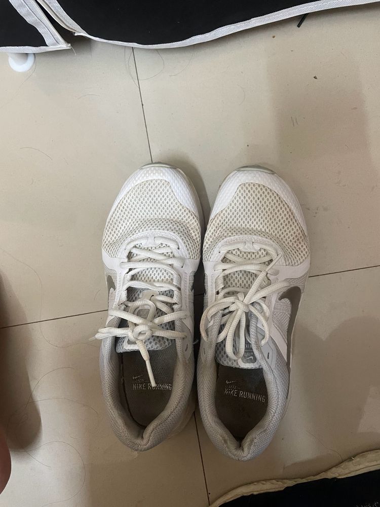 Nike Running Shoes- Casual Also Looks Classy