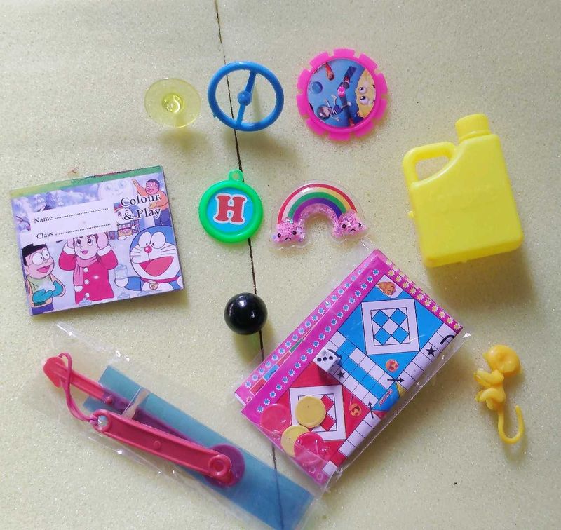 Mixed Toy Lot