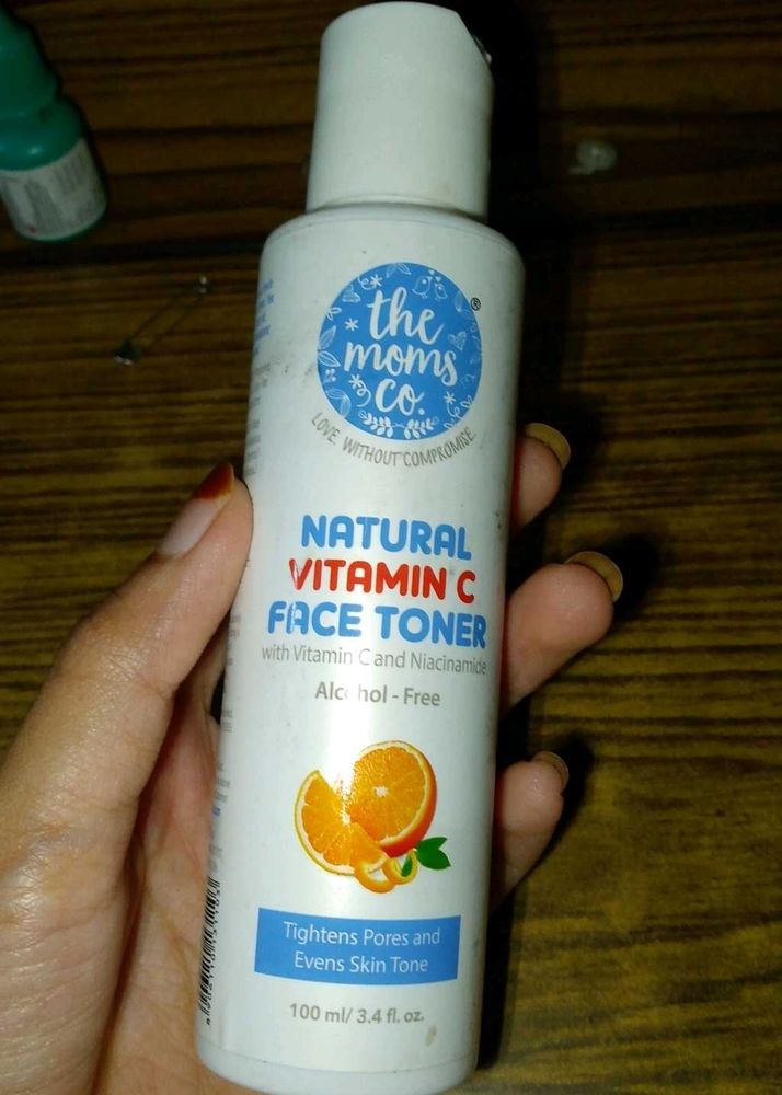 Free purse and The Moms Co. Vitamin C Face Toner