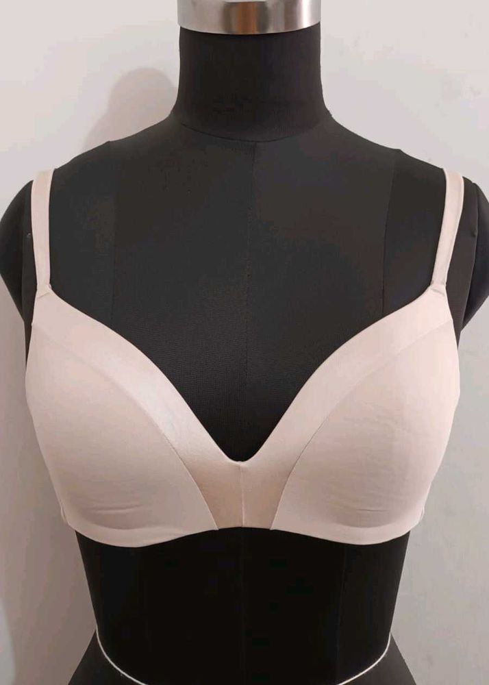 Padded..non Wired Bra..34B