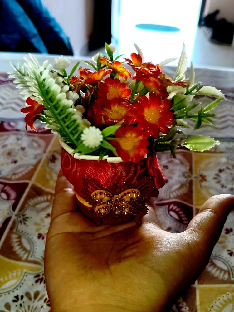 Small Floral Arrangement