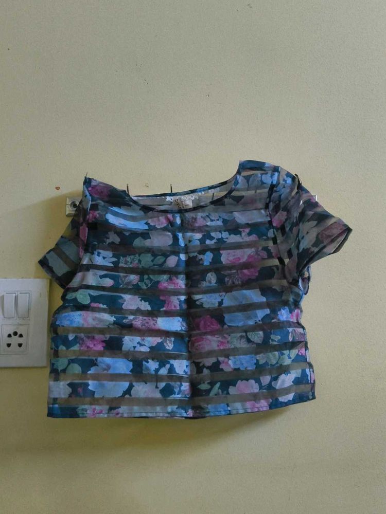 H&amp;M sheet Top