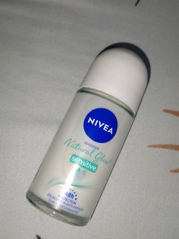 NIVEA WHITENING SENSITIVE ROLL ON Deodorant RolOn