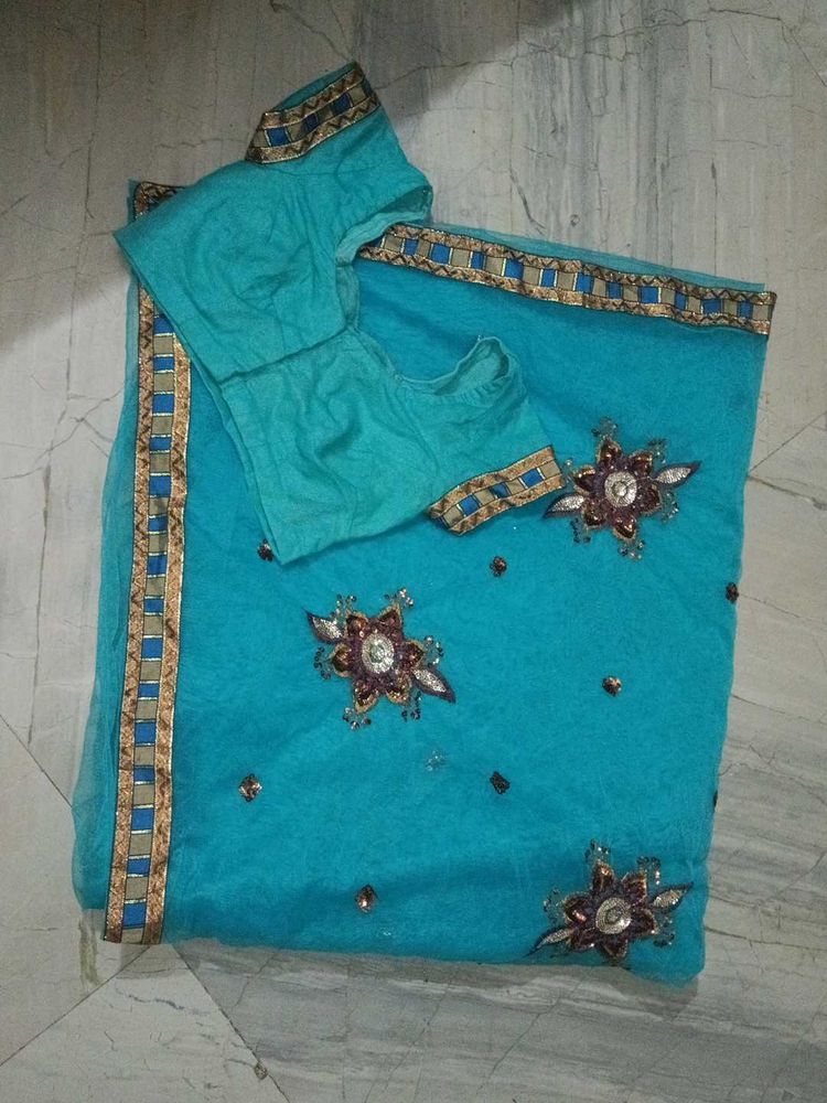 Elegant Turquoise Saree