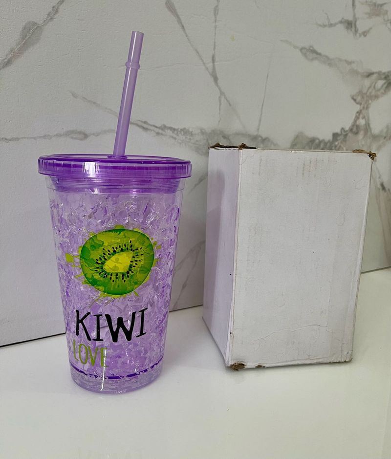 Crystal Like Sipper + Free Pen Stand