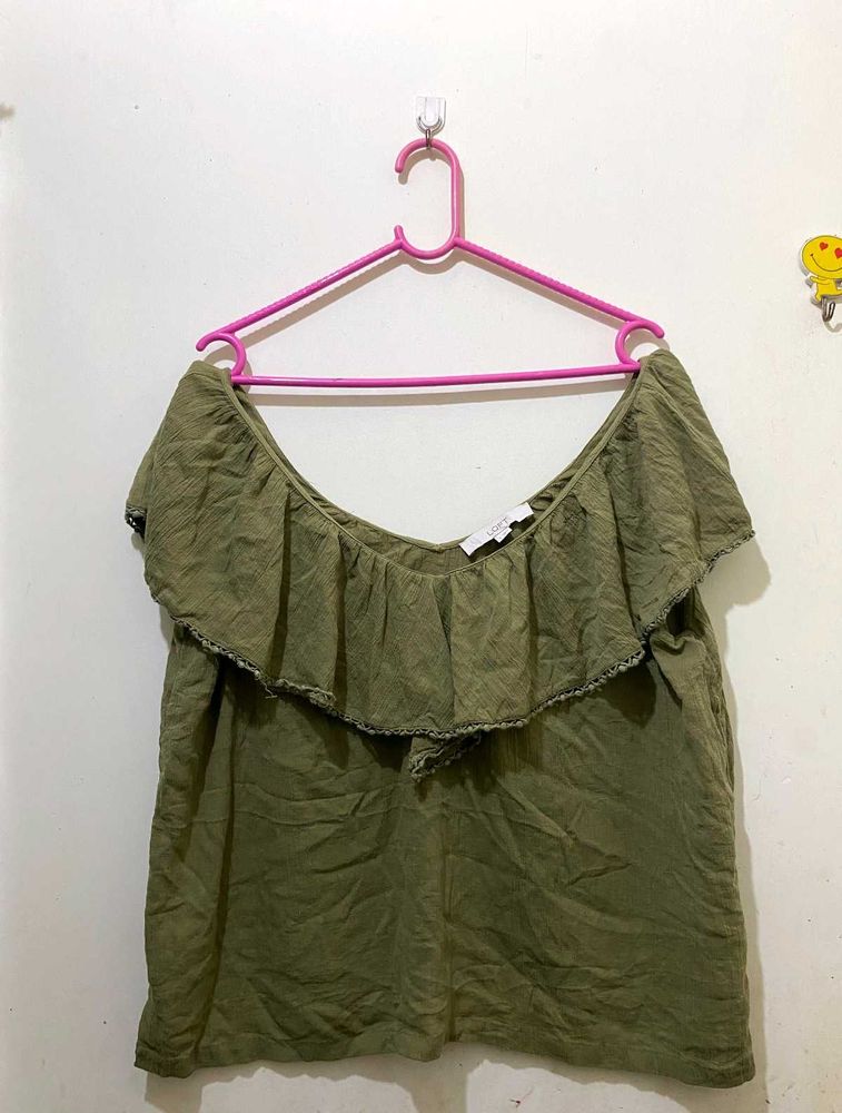 Olive Ruffle Top Bust till 46 length 23