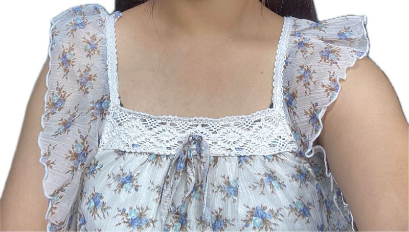 Floral Lace Trim Top