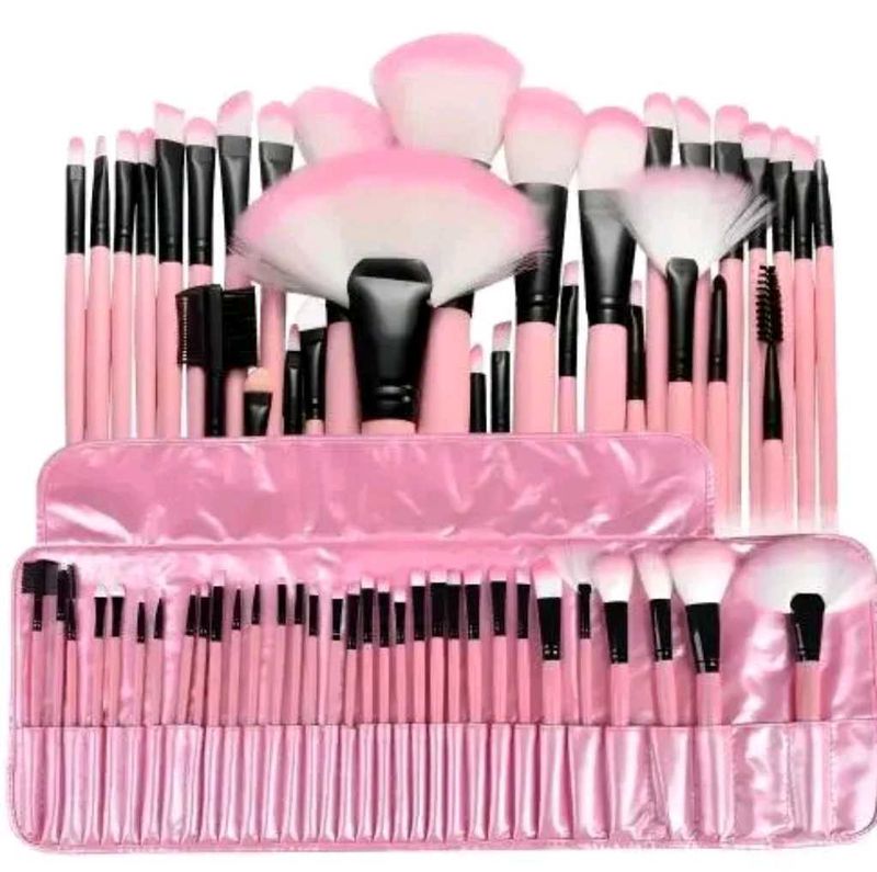 Makeup 32 Brushes Set Bag