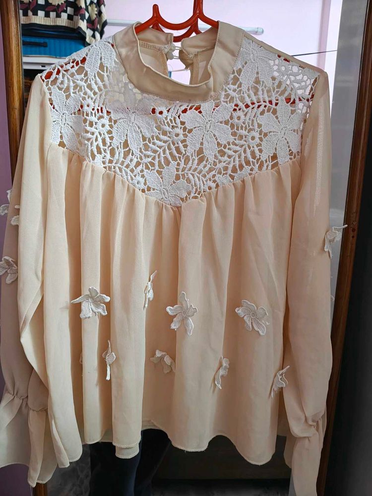 Elegant Lace Detail Blouse