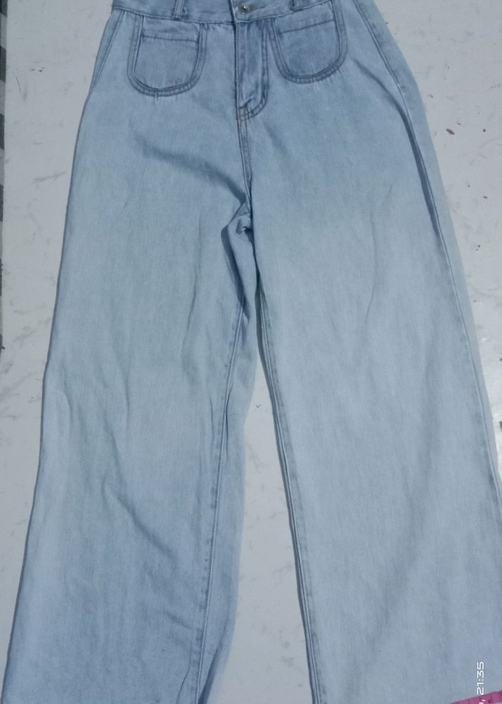 High Waisted Wide Leg Jeans