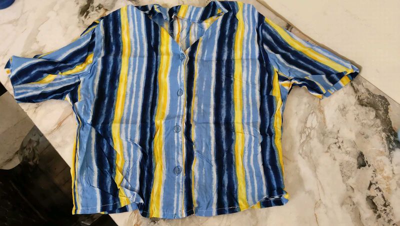 beautiful blue stripe crop top 😻😻