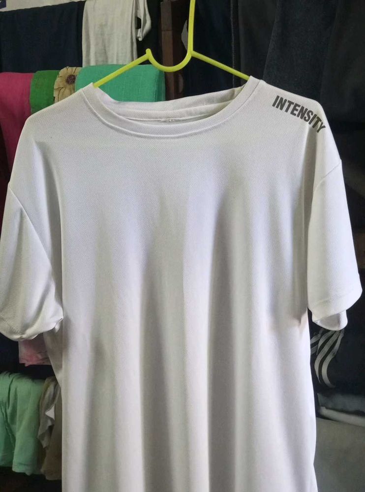 White &#39;Intensity&#39; Tee