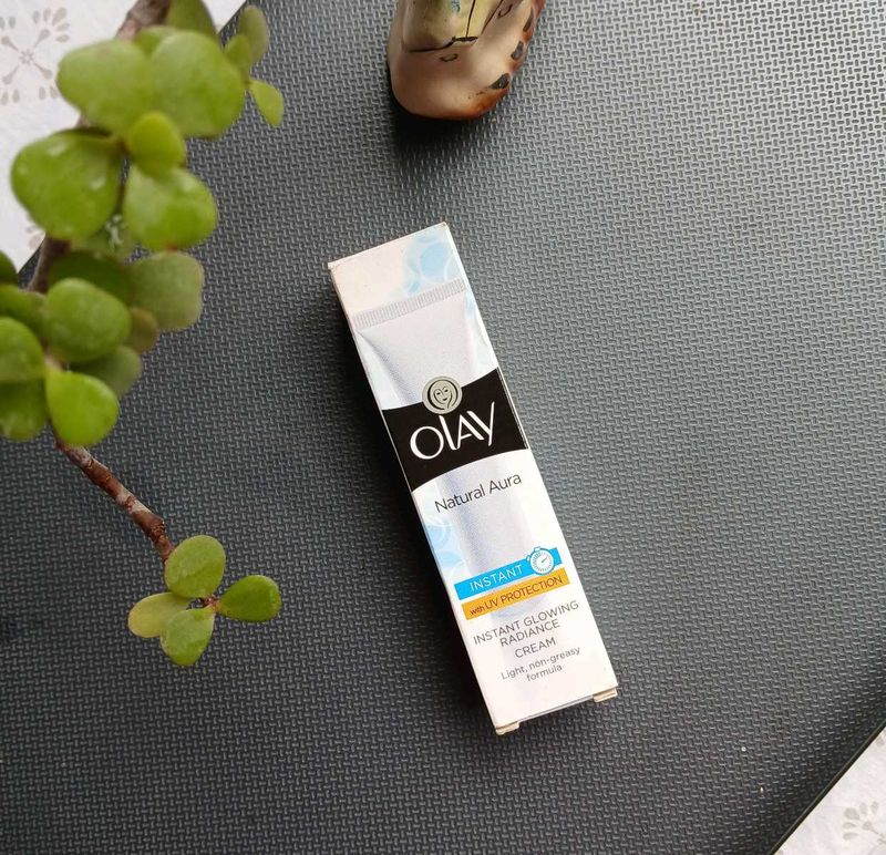 Olay Natural Aura Cream