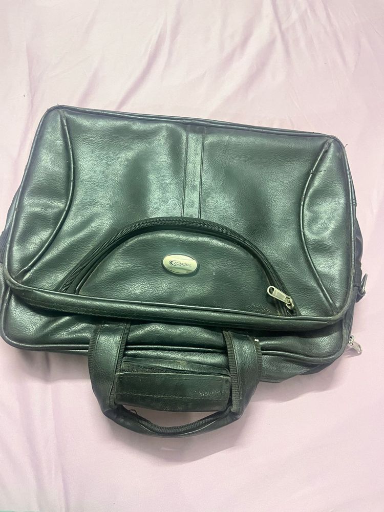 Black Laptop bag/ business Traveling bag
