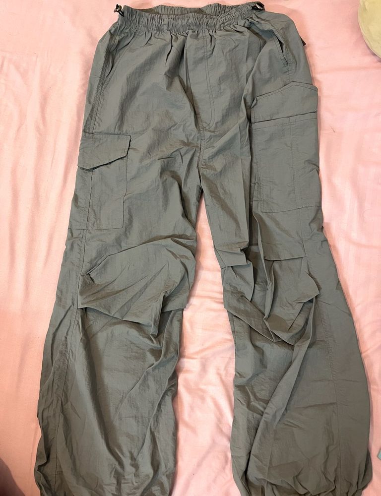 parachute pants
