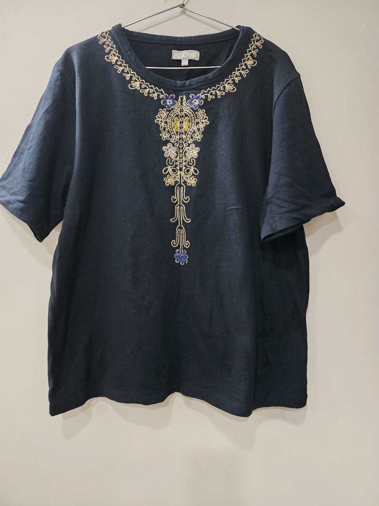 Embroidered Sweatshirt