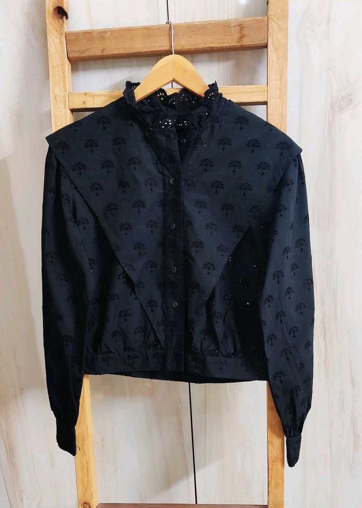 Elegant Black Embroidered Top size-36-38