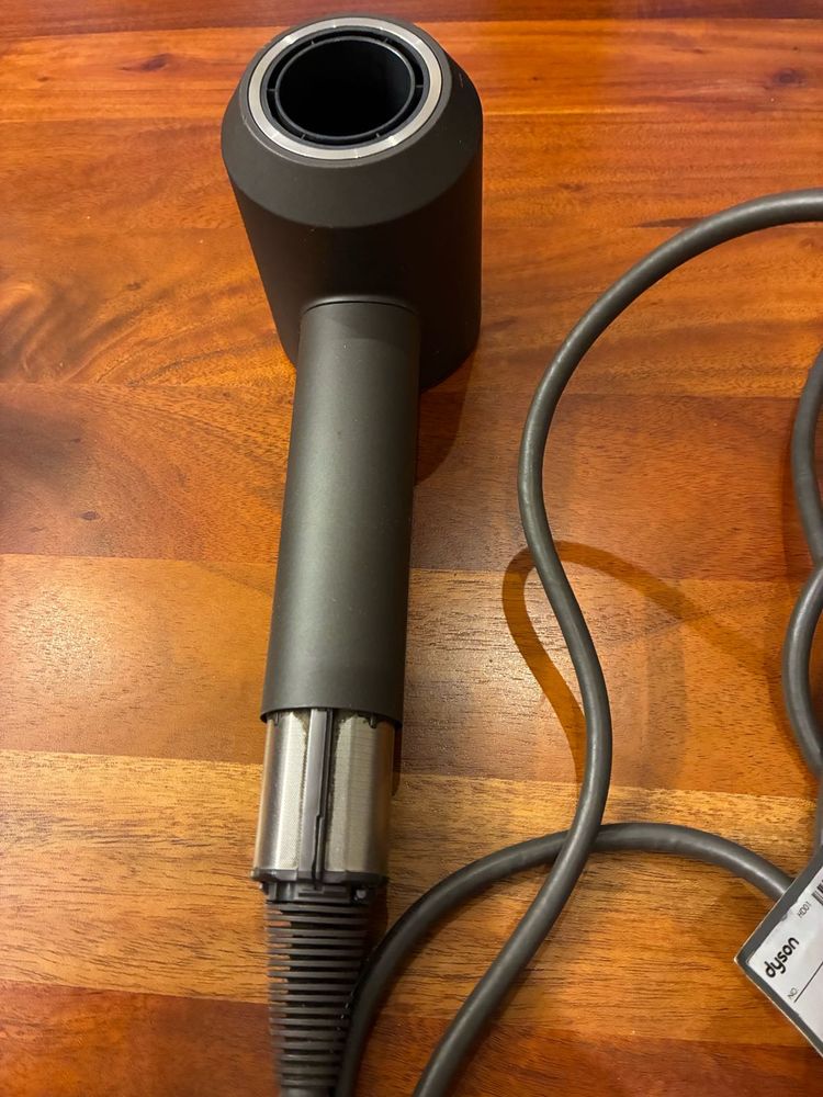 Dyson Supersonic™ Hair Dryer – Gently Used