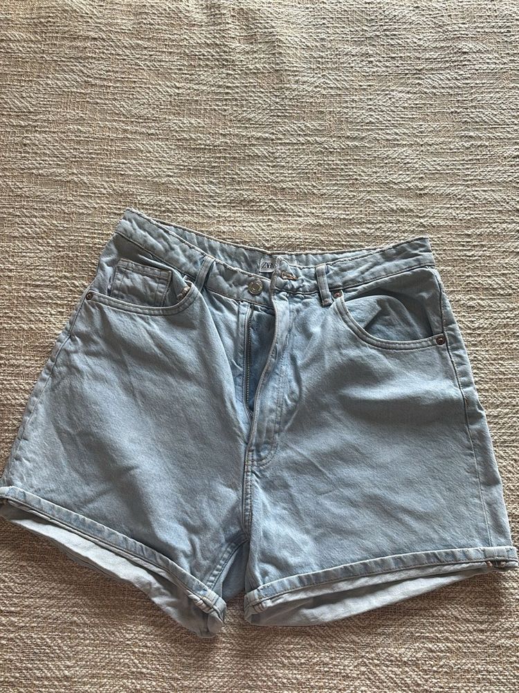 Denim High-Waisted Shorts (Zara)