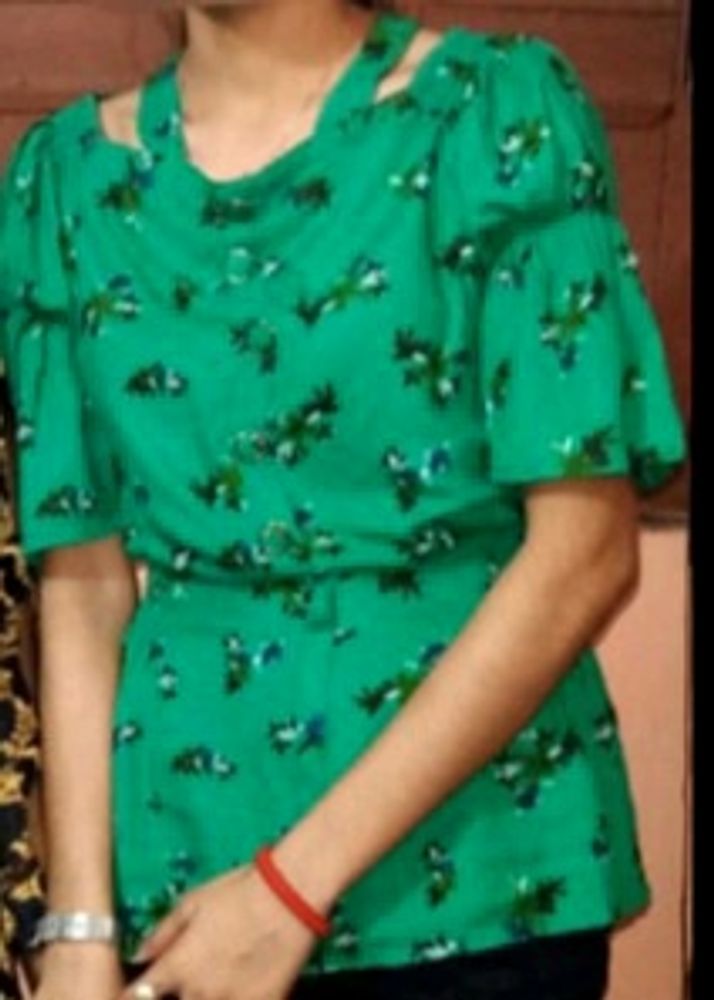 Women&#39;s Top