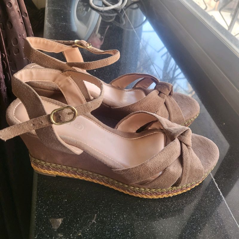Westside Deep Salmon Pink High Wedges