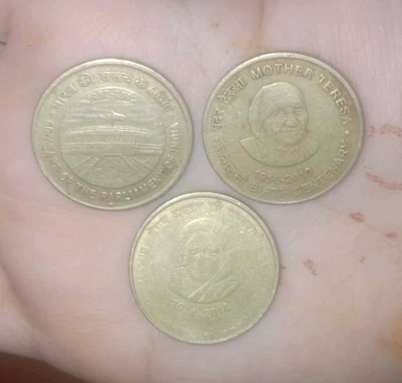 3 Different Coins