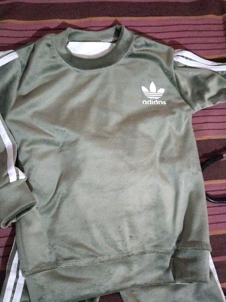 baby clothes