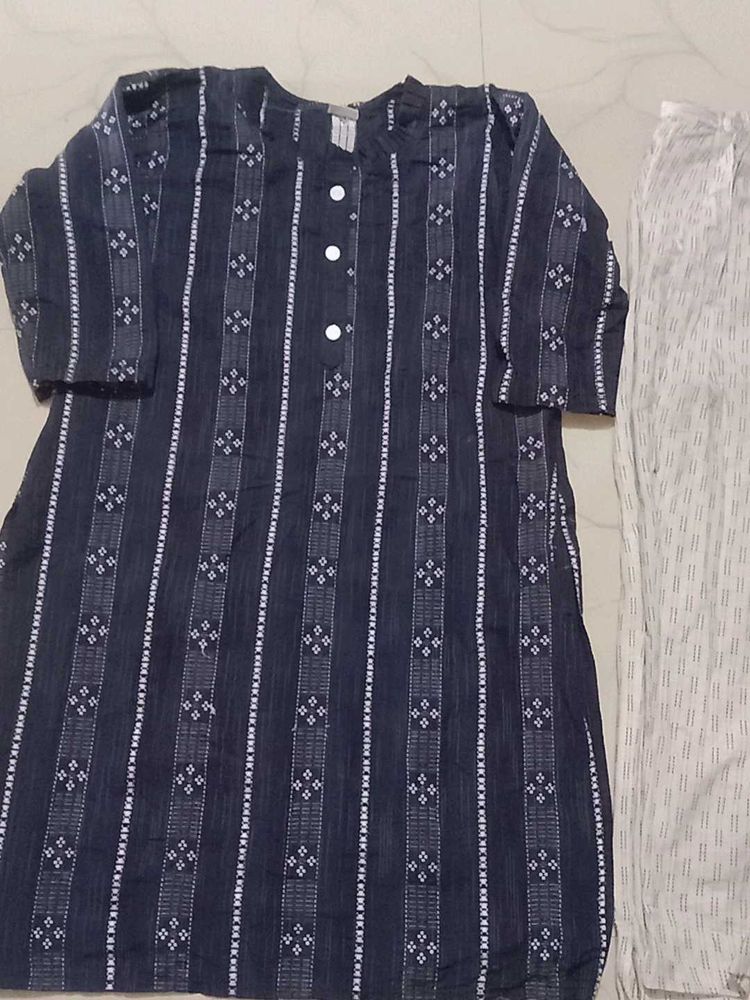 Stylish Navy Blue Kurta Set