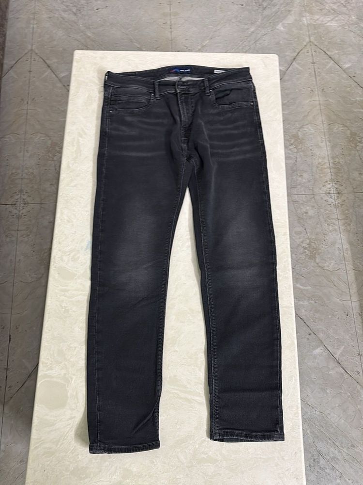 Stylish Black Jeans