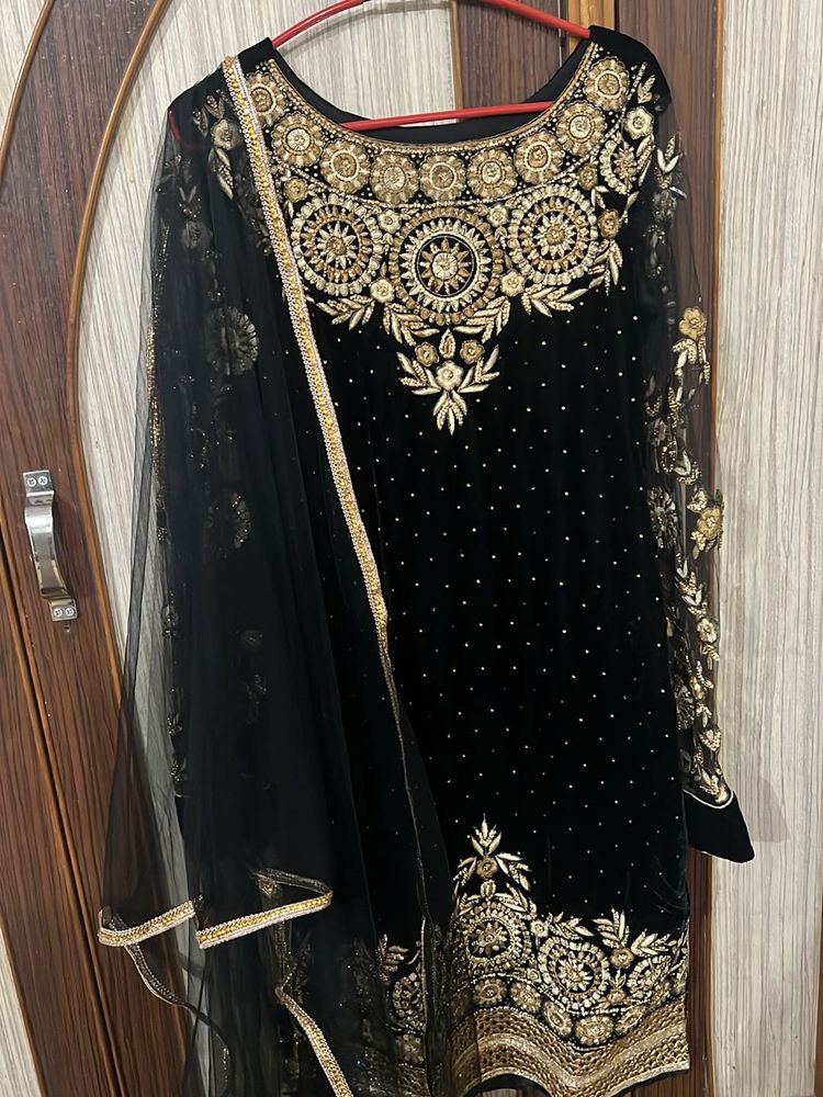 Pakistani Black Embroidered Velvet Suit