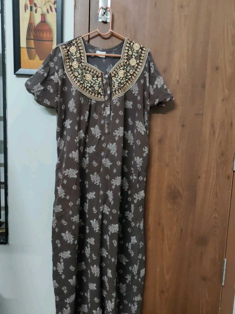 Brown Floral Embroidered Nightgown