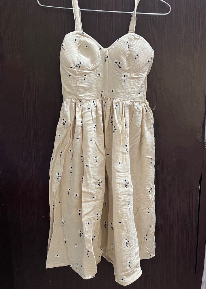 Elegant Peach Dress 🌸