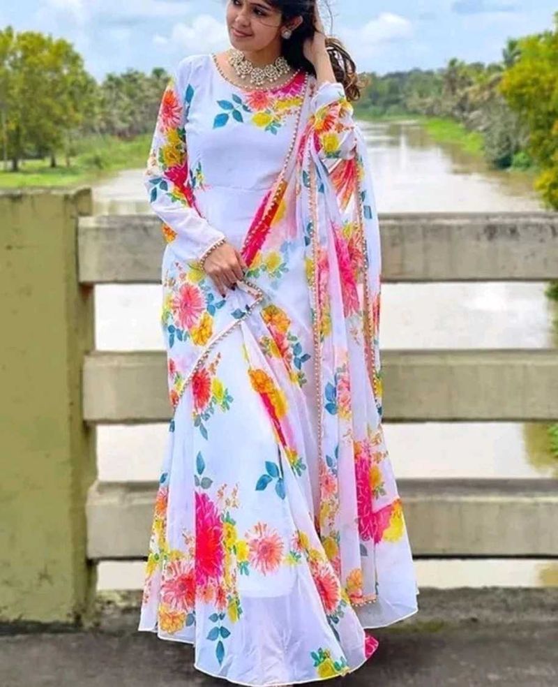 Women Printed Georgette Gown
