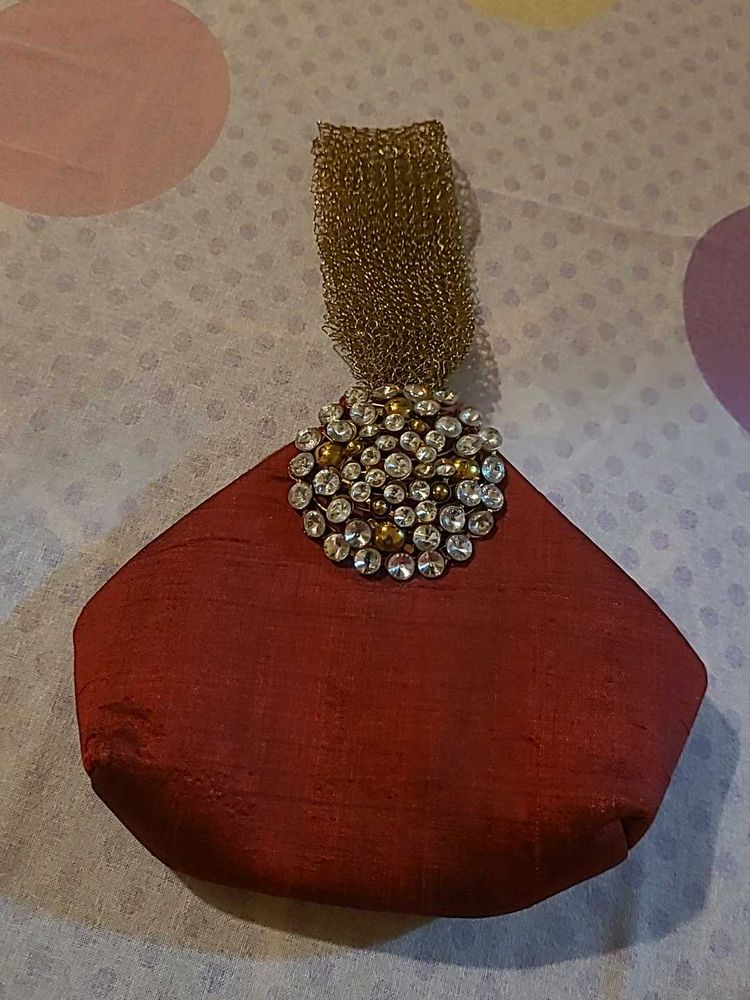 Red Potli Clutch