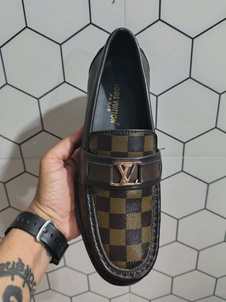 Lv Loafers