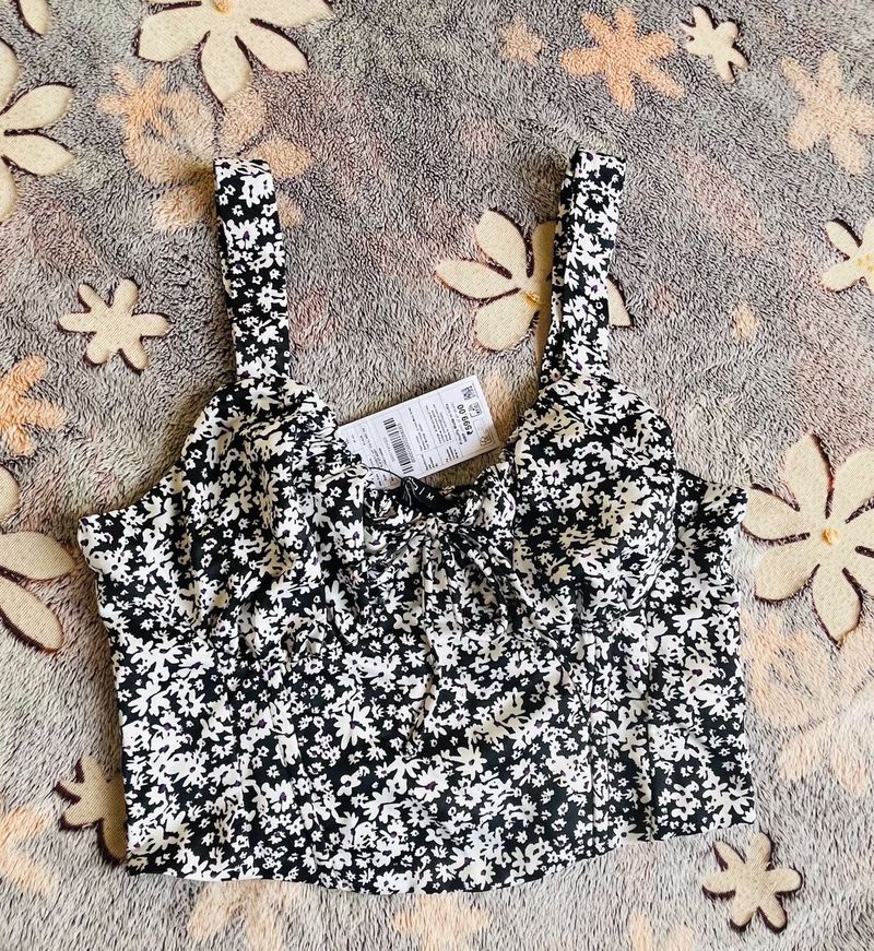 New Cute Crop Top