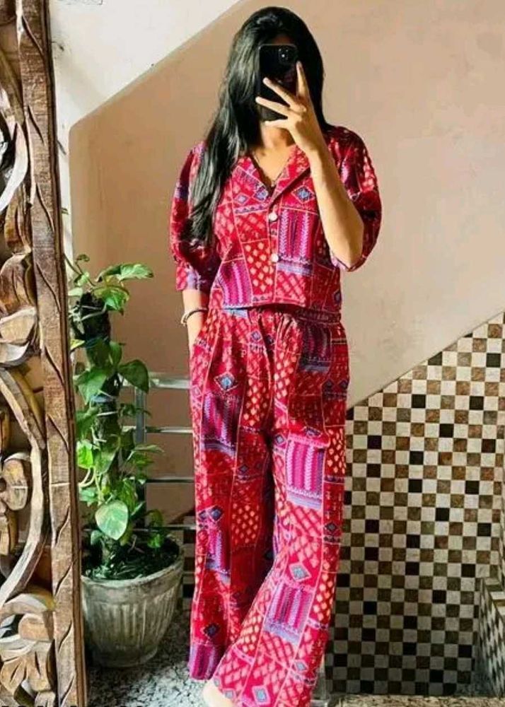 Cute womens Red Printed Outfit