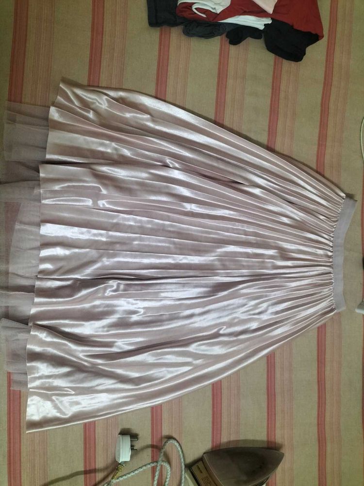 Long Skirt