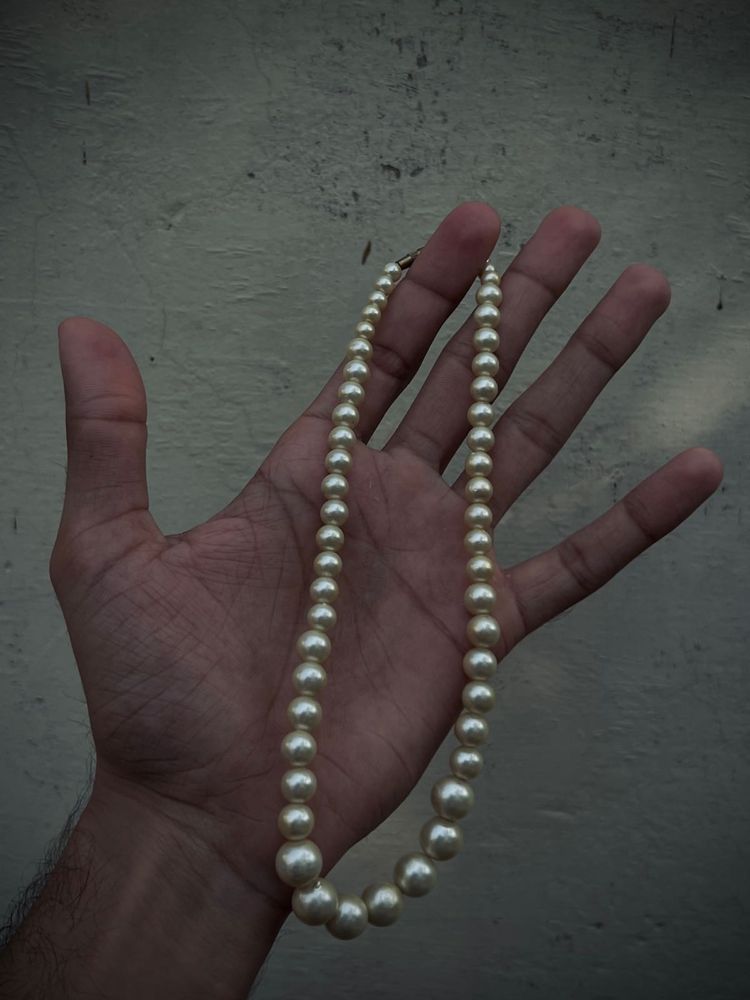 White Pearl Necklace