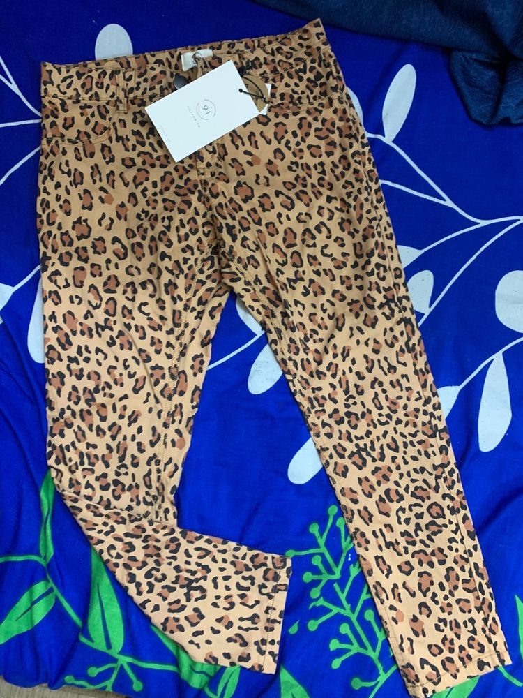 Cotton On Leopard Print Capris
