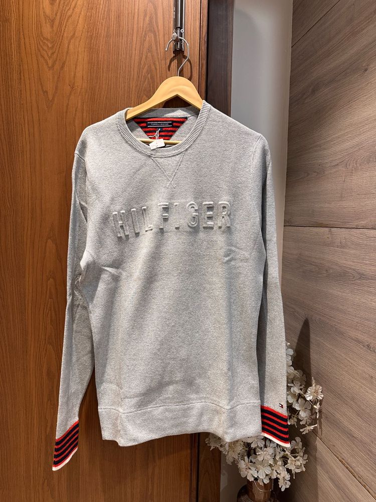 Tommy Hilfiger Gray Sweatshirt